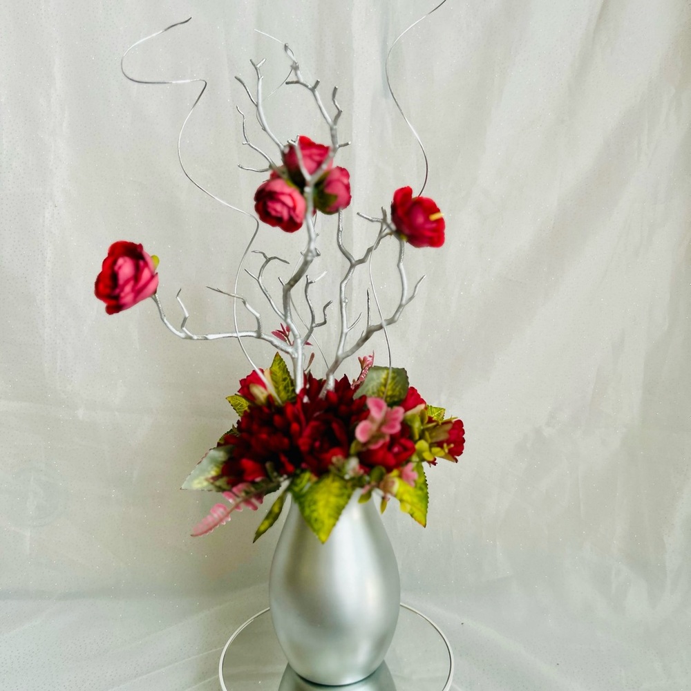 Silver Burgundy CENTERPICE